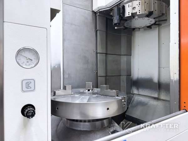 CNC Vertikalne stružnice rabljeni MAZAK Mega Turn 900 90171 za prodaja