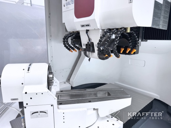 CNC stroj za ostrenje orodij rabljeni WALTER Helitronic Power 90186 za prodaja