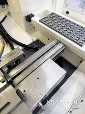 Stružnica CNC SCHAUBLIN 102 TM 90151 obdelovalni stroji za kovino slovenija