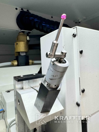 CNC cilindrični brusilni stroj za obdelavo kovin za precizna mehanika JONES & SHIPMAN Ultramat 650 Easy-B 90120
