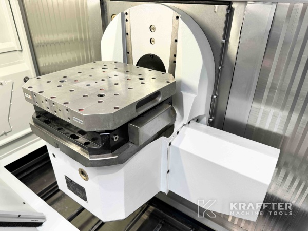 Obdelovalni center z numeričnim programiranjem MIKRON UCP 600 Vario 90074