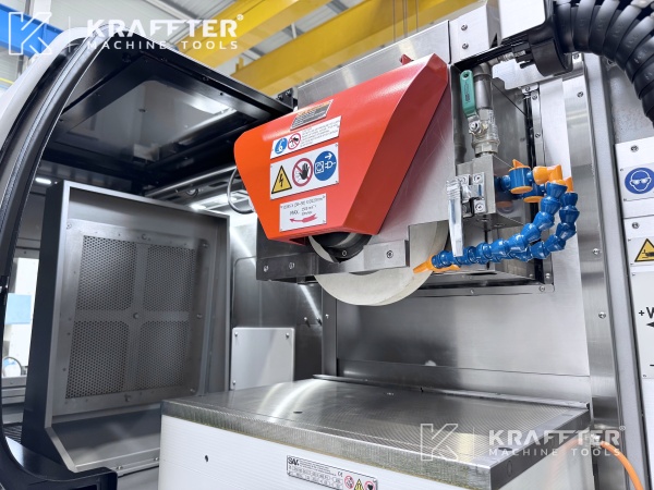 CNC ploskovni brusilni stroj Numerično krmiljeni AMADA Techster 84 90162 obdelava kovin