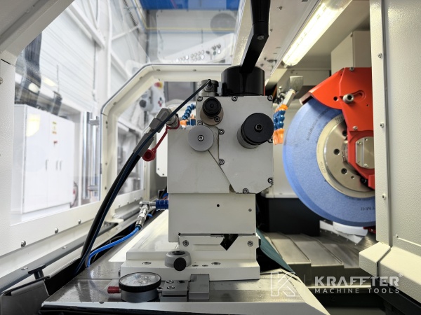 Mehanska obdelava z CNC cilindrični brusilni stroj rabljenimi STUDER S33 90177