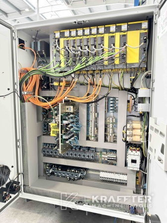 Industrijska električna omarica na CMZ TX66 Y2 Quattro 90113