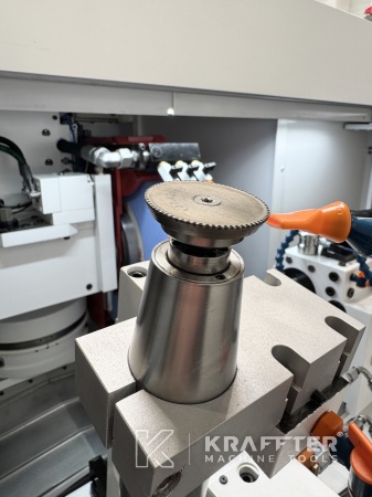CNC cilindrični brusilni stroj za obdelavo kovin za precizna mehanika STUDER S33 90149