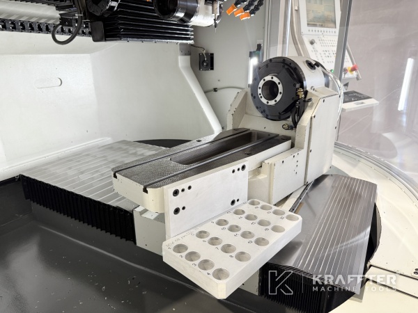 Nakup in prodaja CNC stroj za ostrenje orodij WALTER Helitronic Power Diamond 90157 po vsem svetu