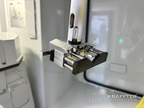 Mednarodni nakup in prodaja CNC stroj za ostrenje orodij ANCA FX5 linear 90164