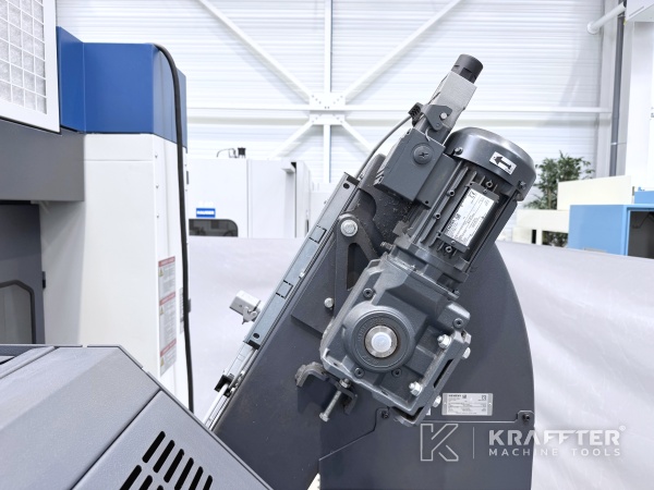 Transportni trak za opilke GROB G350 90169 - CNC Stroji