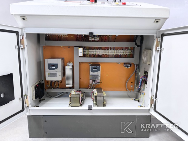 Industrijska električna omarica na EWAG RS-15 90195