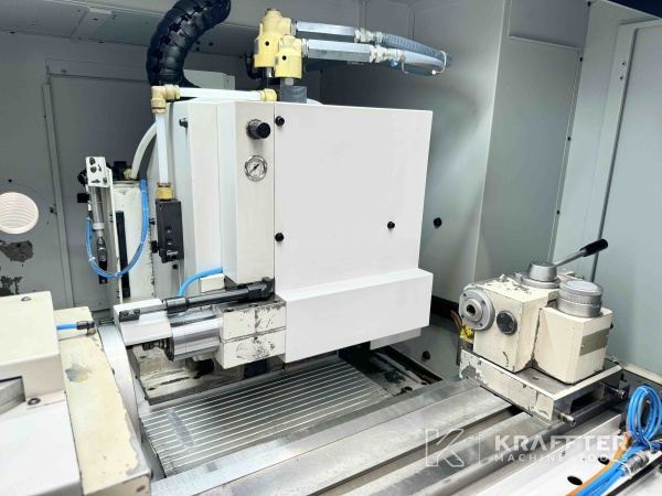 CNC cilindrični brusilni stroj za prodajo JONES & SHIPMAN Ultramat 650 Easy-B 90120 rabljena strojna orodja