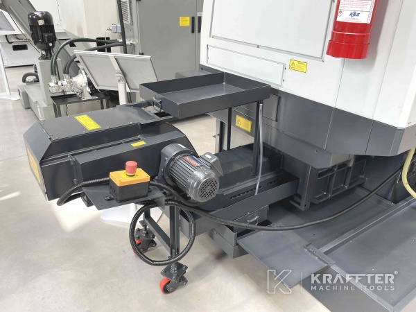 Transportni trak za odrezke na GOODWAY SW 32 90059