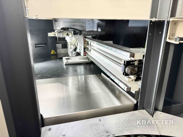 Prodaja Obdelovalni center MIKRON UCP 600 Vario 90074 Stroji za obdelavo kovin - Kraffter