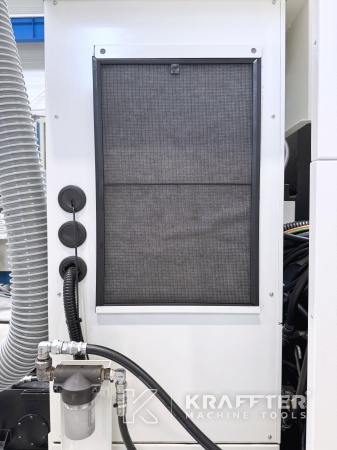 CNC Vertikalne stružnice rabljena MAZAK Mega Turn 900 90171 destocking Evropa, Slovenija in mednarodno.