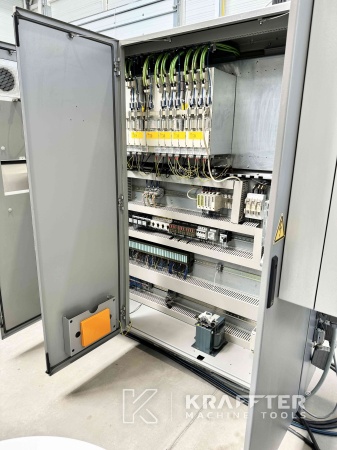 Električna omarica za industrijski stroj INDEX G160 90083