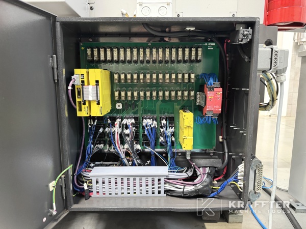 Električna omarica za industrijski stroj TSUGAMI B0206E-II 90181