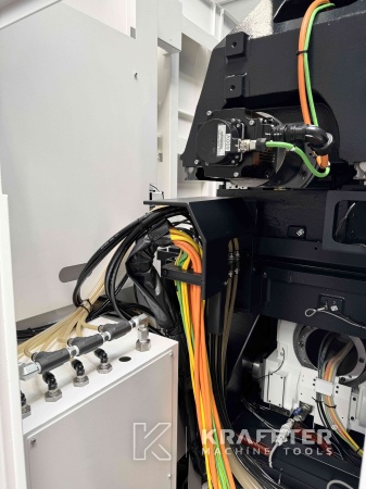 MAZAK Variaxis C-600 90161 velika kapaciteta