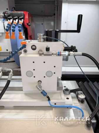 CNC cilindrični brusilni stroj z numeričnim programiranjem STUDER S33 90137