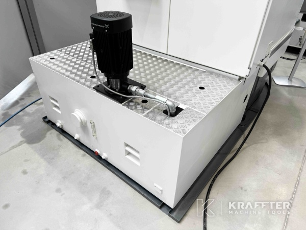 Rabljeni stroji za CNC stroj za ostrenje orodij WALTER Helitronic Basic 5 osi 90112