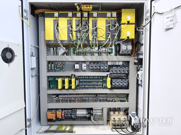 Električna omarica za industrijski stroj BIGLIA B750-YS 90183