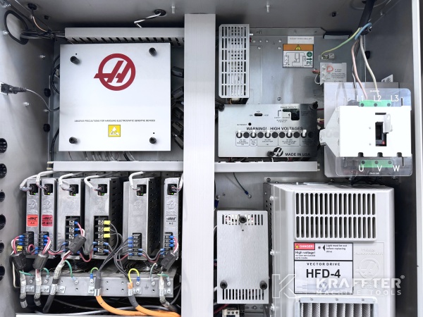 Električna omarica za industrijski stroj HAAS UMC 750 SS 90145
