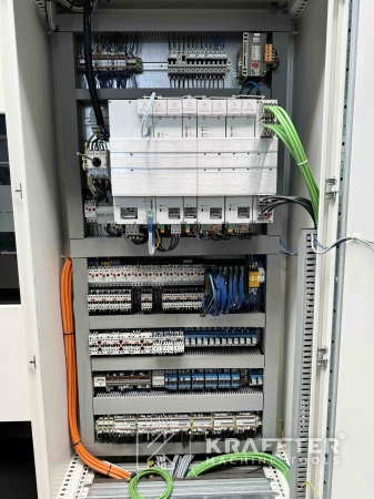 Električna omarica za industrijski stroj FAGIMA Jazz L5 AX 90102