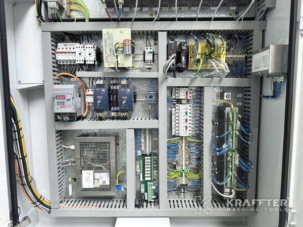 Električna omarica za industrijski stroj ANCA FX5 linear 90164