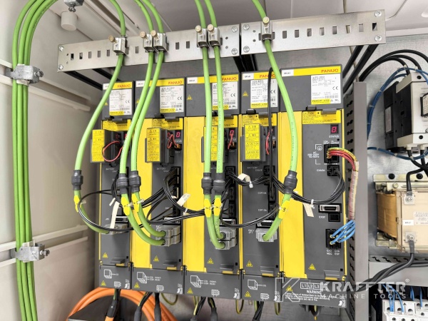 Industrijska električna omarica na WALTER Helitronic Basic 90142