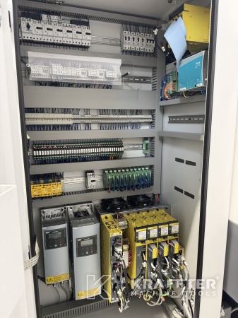 Električna omarica za industrijski stroj STUDER S33 90149