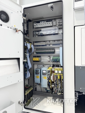 Industrijska električna omarica na STUDER S33 90177