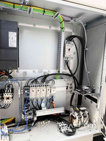 MAZAK Variaxis C-600 90161 nadaljnja prodaja in pošiljanje po vsem svetu in mednarodno