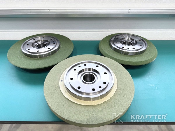 Dodatki, oprema, orodja CNC cilindrični brusilni stroj STUDER S33 90177