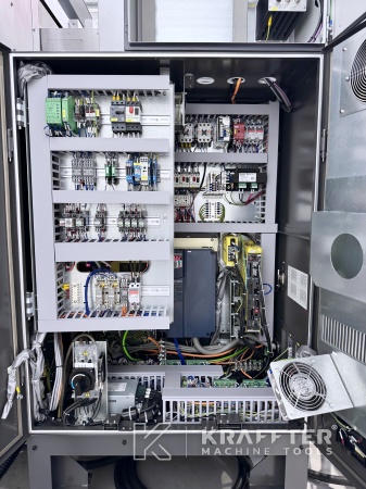 Industrijska električna omarica na AMADA Techster 106 90163