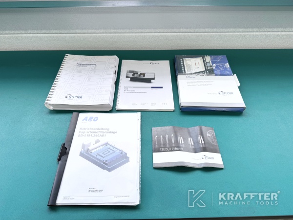 Uporabniški priročniki za CNC cilindrični brusilni stroj STUDER S33 90177