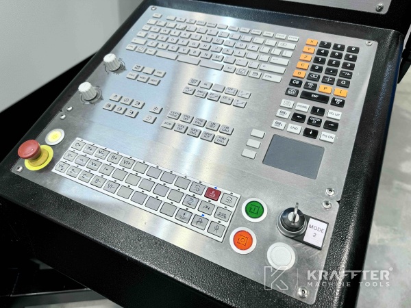 Computer Numerical Control HEIDENHAIN iTNC 530 HSCI na rabljeni obdelovalni stroji za kovino EUMACH UMC1000 90122