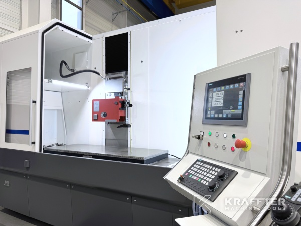 CNC ploskovni brusilni stroj rabljeni BLOHM Planomat 616 HP 90136 za prodaja