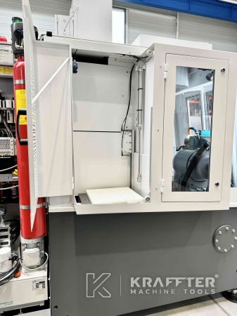 Mehanska obdelava z CNC stroj za ostrenje orodij rabljenimi SCHNEEBERGER Norma NGC 90111