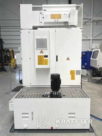 Industrijski stroji za ostrenje CNC stroj za ostrenje orodij WALTER Helitronic Basic 90085