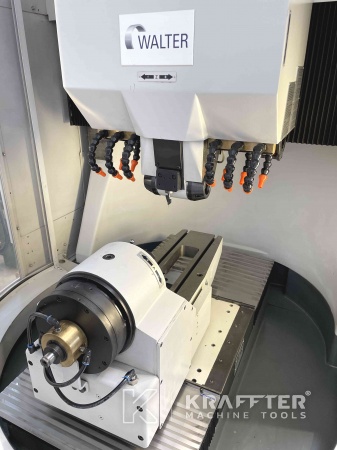 CNC stroj za ostrenje orodij Numerično krmiljeni WALTER Helitronic Power 90076 obdelava kovin