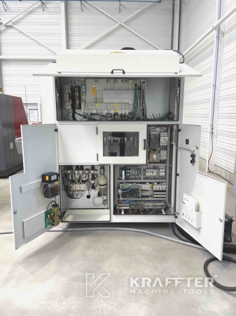 Obdelovalni center za prodajo MIKRON HSM 800 20690-041 rabljena strojna orodja