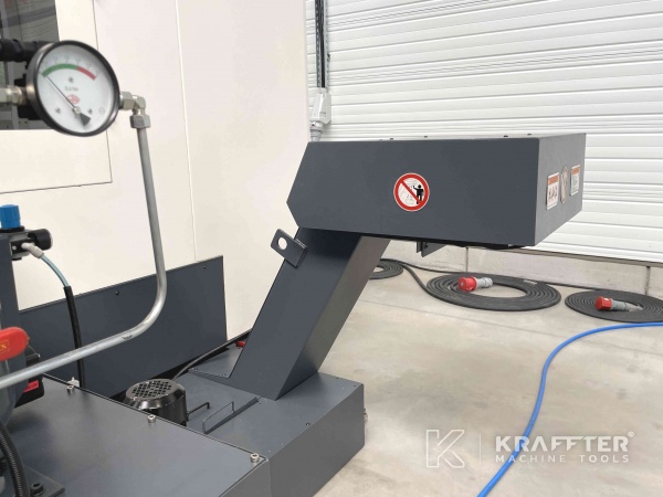 Transportni trak za odrezke na HURON VX6 APC 90072