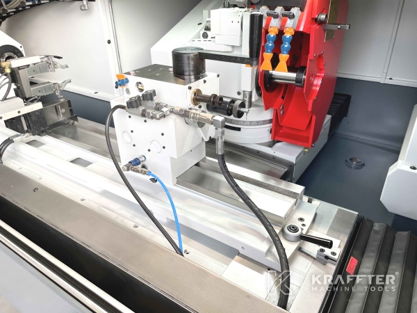 CNC cilindrični brusilni stroj STUDER Favorit CNC 20690-016 , KRAFFTER prodajalec rabljenih obdelovalnih strojev