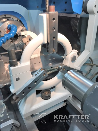 Natančna stružnica za kovino CAZENEUVE Optica 360 20689-918 pri Kraffter Machine Tools