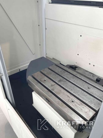 Obdelovalni center za prodajo HURON VX6 APC 90072 rabljena strojna orodja