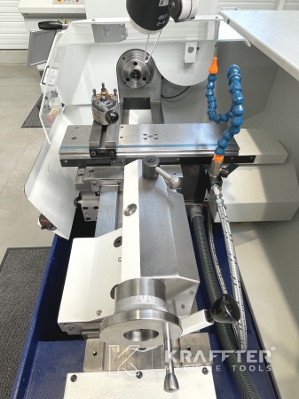 Stružnica CNC SCHAUBLIN 225 20690-007 - Stroji za obdelava kovin