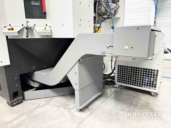 Transportni trak za odrezke na HERMLE C30U dynamic 90086