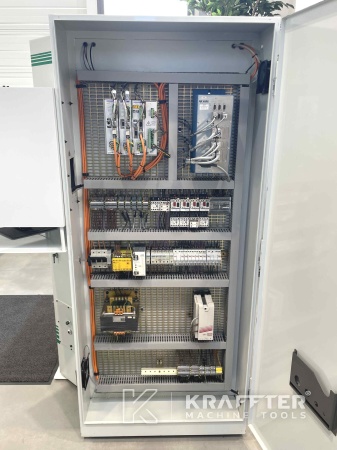 Električna omarica CNC cilindrični brusilni stroj LIPEMEC RC 250 CNC 90078