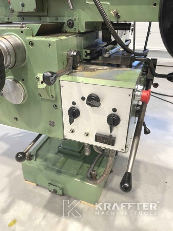 Rezkalni stroji rabljena VERNIER FV300E 20690-011 3 osi za prodaja