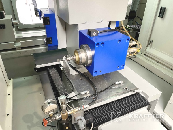 Kraffter prodajalec rabljenih obdelovalnih strojev GER C-1000 CNC 90088