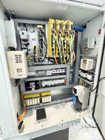 Električna omarica za industrijski stroj JONES & SHIPMAN Ultramat 650 Easy-B 90120