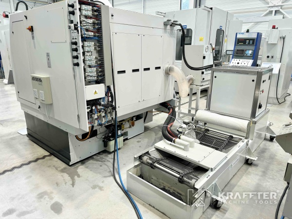 CNC cilindrični brusilni stroj rabljena JONES & SHIPMAN Ultramat 650 Easy-B 90120 destocking Evropa, Slovenija in mednarodno.